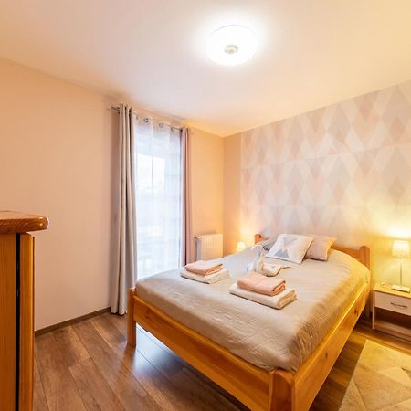 Center Budget Apartment Inside Free Parking Self Check-In Free Streaming Ac Balcony Budapest Extérieur photo