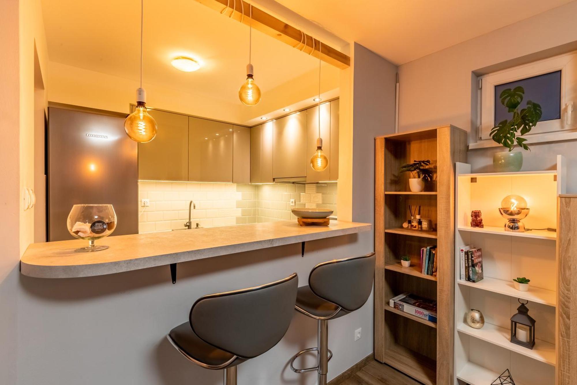 Center Budget Apartment Inside Free Parking Self Check-In Free Streaming Ac Balcony Budapest Extérieur photo